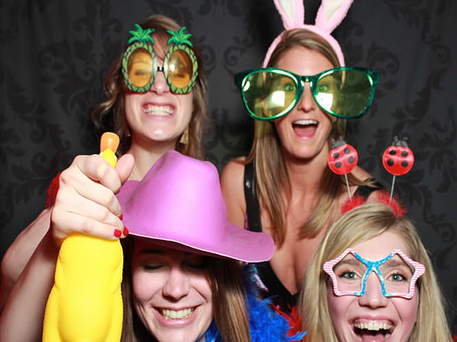wedding photo booth of Boulder CO